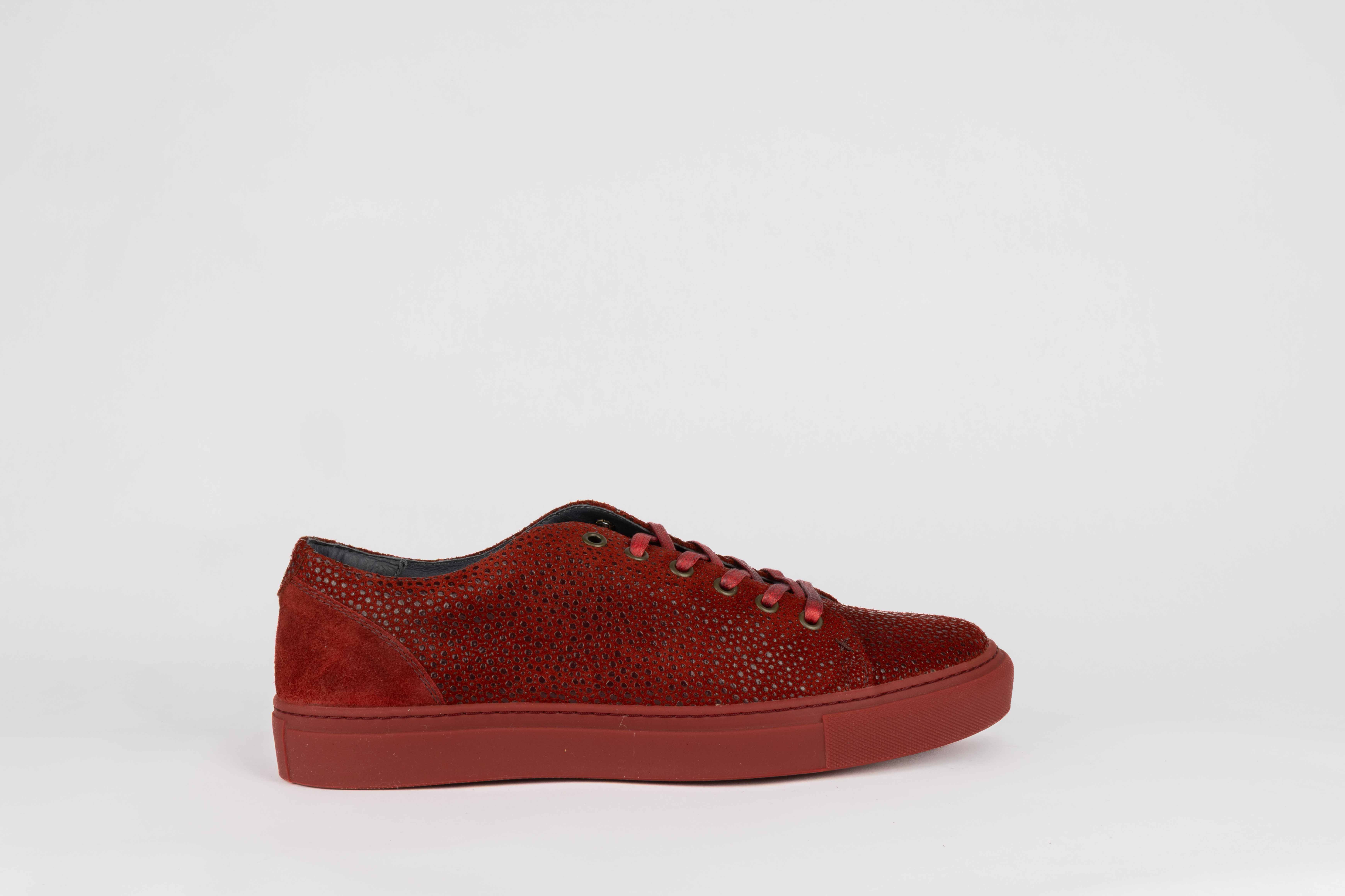 Stepforward - Ocean Red